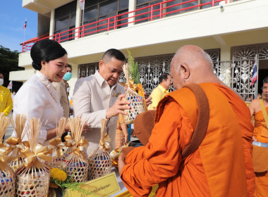 ศูนย์ฯ18 ร่วมทำบุญตักบาตรถวายพระราชกุศล ... พารามิเตอร์รูปภาพ 4