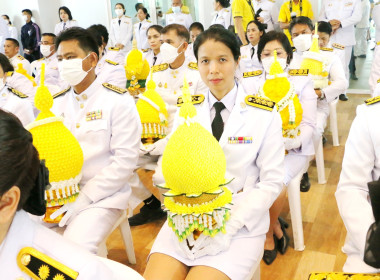 ร่วมพิธีทำบุญตักบาตรข้าวสารอาหารแห้งแด่พระภิกษุสงฆ์ ... พารามิเตอร์รูปภาพ 14