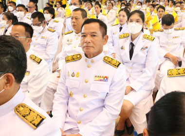 ร่วมพิธีทำบุญตักบาตรข้าวสารอาหารแห้งแด่พระภิกษุสงฆ์ ... พารามิเตอร์รูปภาพ 15