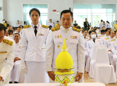 ร่วมพิธีทำบุญตักบาตรข้าวสารอาหารแห้งแด่พระภิกษุสงฆ์ ... พารามิเตอร์รูปภาพ 18