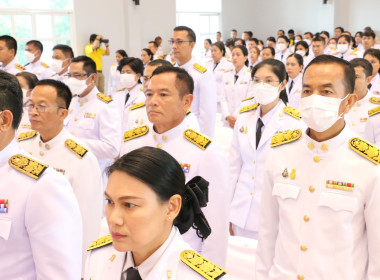 ร่วมพิธีทำบุญตักบาตรข้าวสารอาหารแห้งแด่พระภิกษุสงฆ์ ... พารามิเตอร์รูปภาพ 23