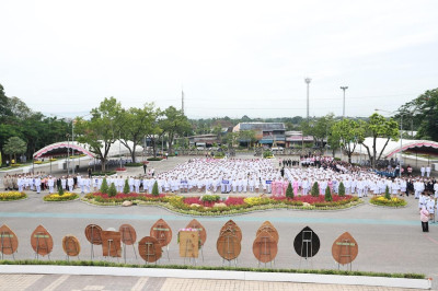 ศส.18 ร่วมพิธีวางพวงมาลาถวายราชสักการะพระบรมราชานุสาวรีย์ ... พารามิเตอร์รูปภาพ 1