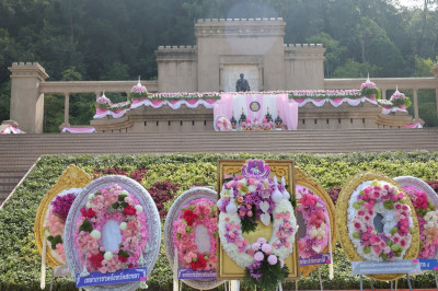 ศส.18 ร่วมพิธีวางพวงมาลาถวายราชสักการะ พระบรมราชานุสาวรีย์ ... พารามิเตอร์รูปภาพ 1